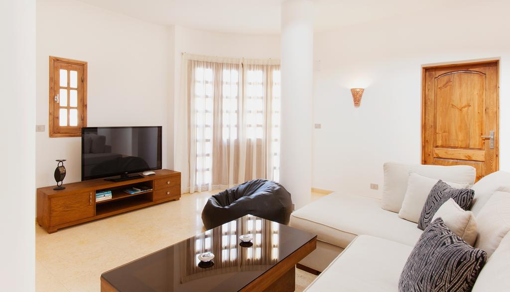 Red Rock Apartment